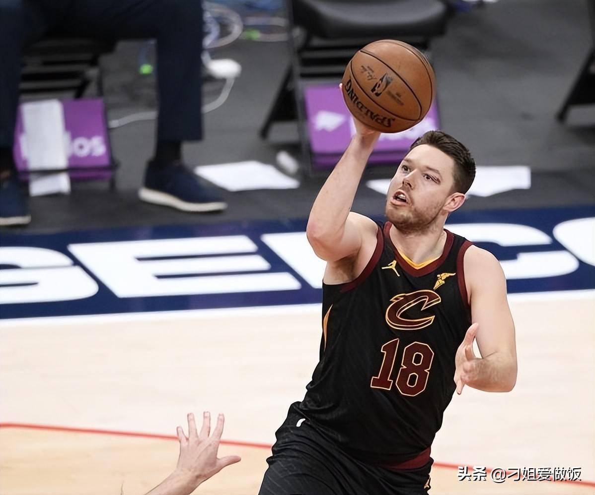 星空体育官方入口印第安纳步行者内部会议纪要流出——官宣日刷新队史纪录；NBA总决赛使命明确；控场能力成焦点的简单介绍