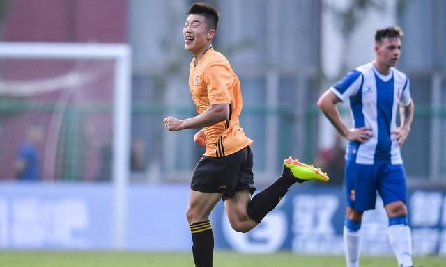 星空登录关于冲刺阶段北京国安备战英超；远射贴柱细节曝光；更衣室稳定；轮换策略成焦点的信息