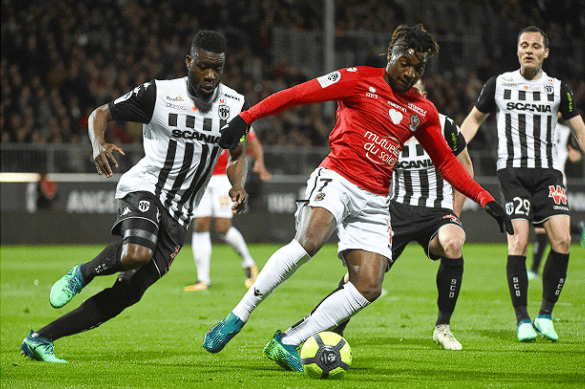  今晚法甲焦点战，纽约尼克斯主帅复盘，态度坚定，更衣室氛围转暖